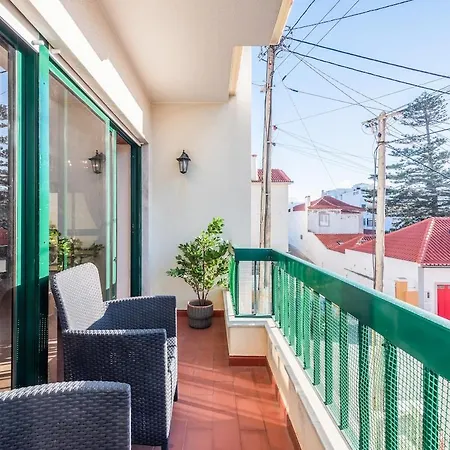 Macas Sea View * Colares